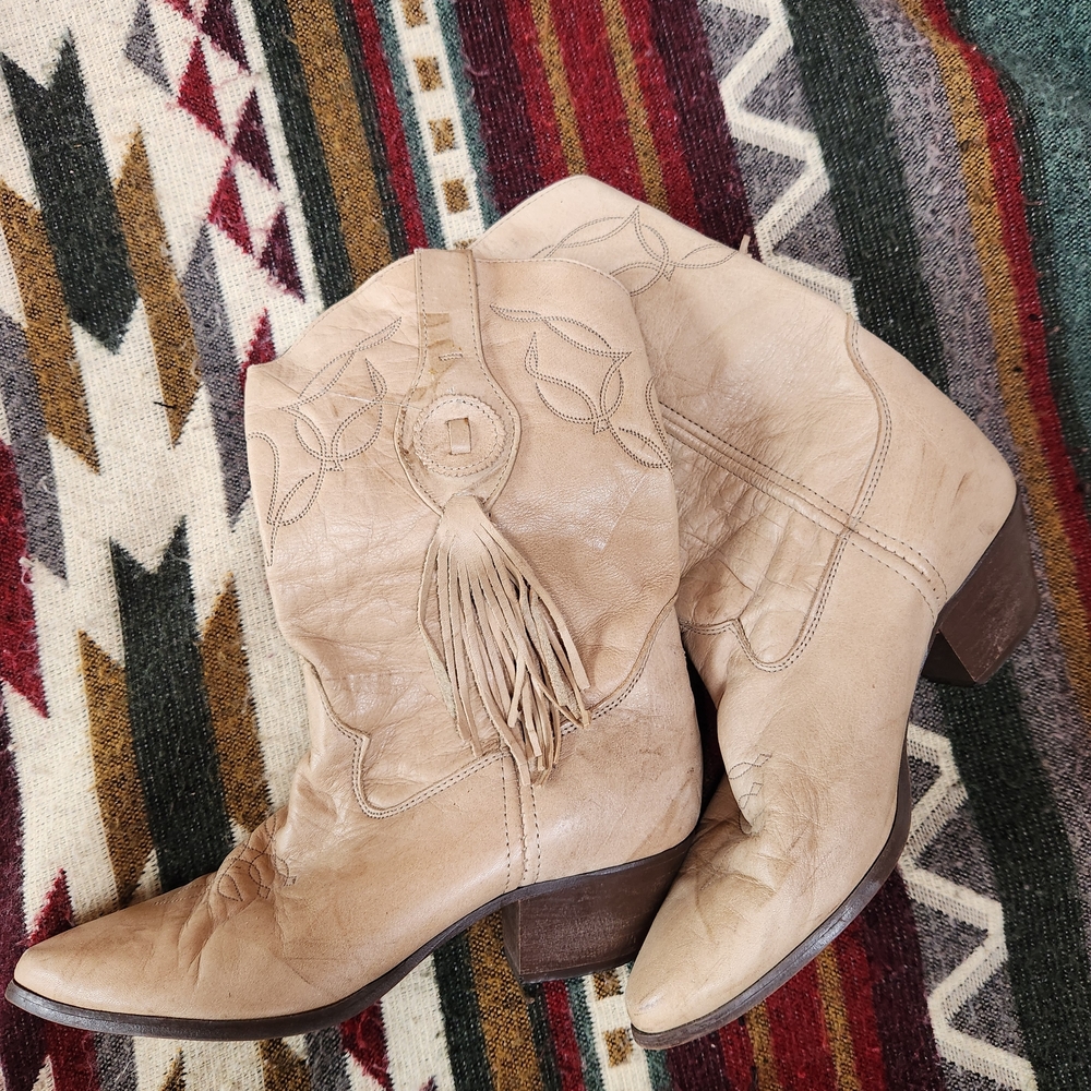 Laredo Tan Western Leather Boots